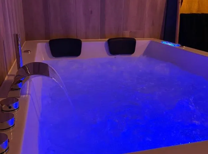 Jacuzzi Sacquenville